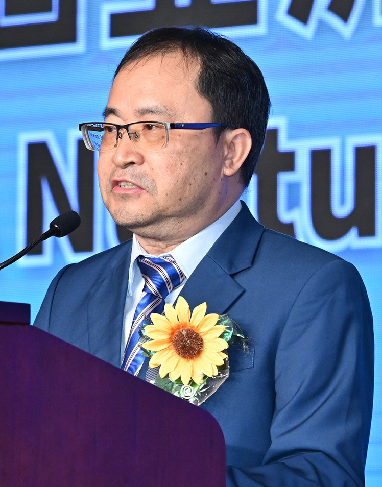 Mr. CHANG Tak Toi